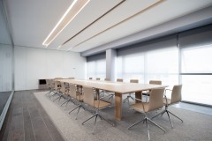 © MOI | sala de reuniones Vidyenol | www.moi.es | mobiliario equipamiento fotografia