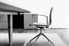 © MOI | sala de reuniones Vidyenol | www.moi.es | mobiliario equipamiento fotografia