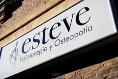 Fisioterapia Esteve © MOI Interiorismo, equipamiento, fotografía | www.moi.es